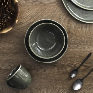 Ceramiczny kubek z uchem japandi Kuroi mori I